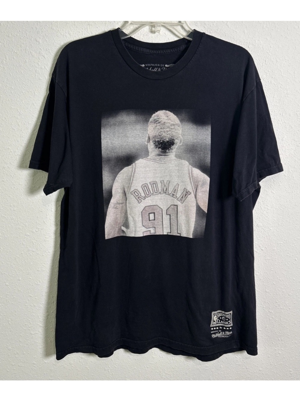 Dennis Rodman Mitchell & Ness Hardwood Classics Chicago Bulls Black Tee Men’s XL